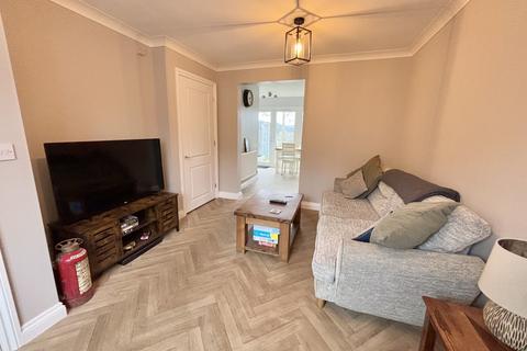 2 bedroom semi-detached house for sale, Maes Yr Ysgol, Pontardawe, Swansea.