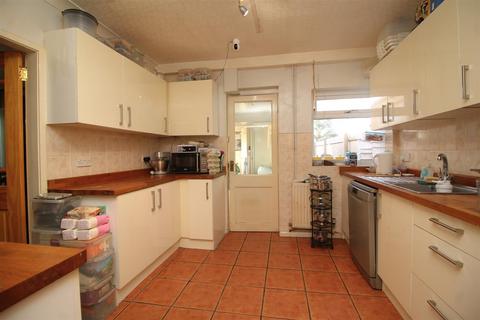 4 bedroom terraced house for sale, Eyebury Road, Eye, Peterborough