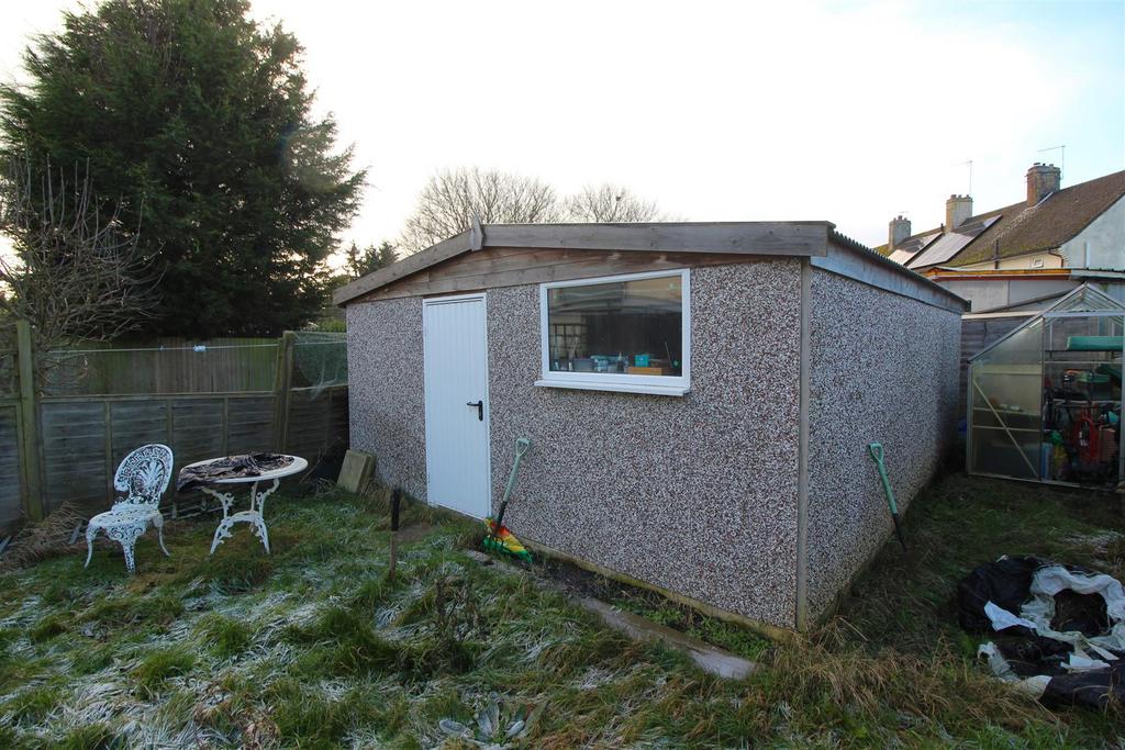 Outbuilding.JPG