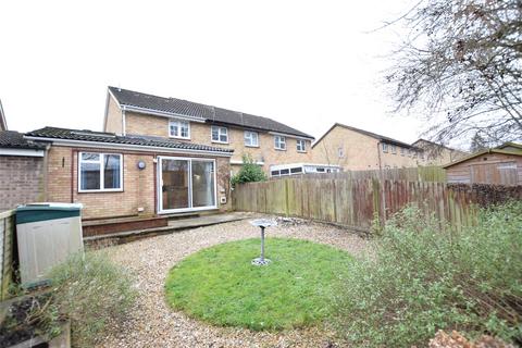 3 bedroom semi-detached house to rent, Ashenden Walk, Kent TN2