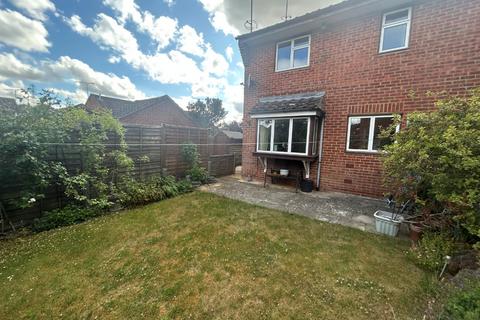 15 Becks Close, Markyate, St Albans, AL3 8HU