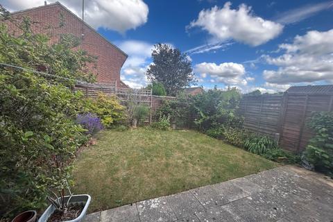 15 Becks Close, Markyate, St Albans, AL3 8HU