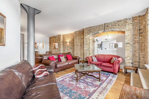 3 bedroom apartment for sale, Globe Wharf, Rotherhithe Street, London, SE16