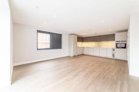 2 bedroom flat to rent, Finchley Road, Hampstead, London, NW3