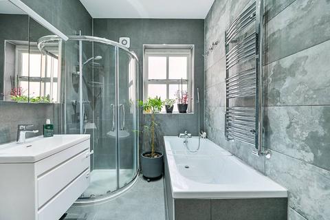 1f Freeland Road, London, W5 3HR