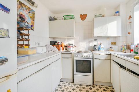 2 bedroom flat for sale, Seacole Close, North Acton, London, W3