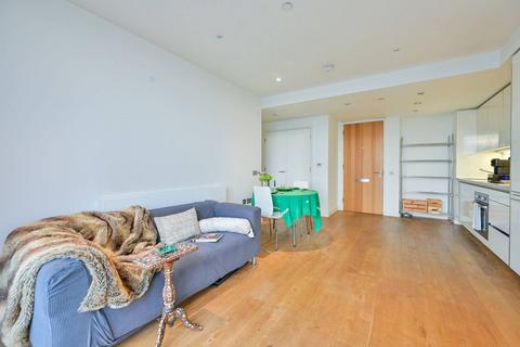 1 bedroom flat for sale, Walworth Road, Elephant and Castle, London, SE1