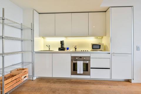 1 bedroom flat for sale, Walworth Road, Elephant and Castle, London, SE1