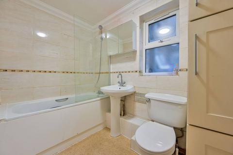 1 bedroom flat for sale, Camberwell New Road, Camberwell, London, SE5