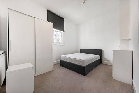 2 bedroom flat to rent, Old Church Street, Chelsea, London, SW3