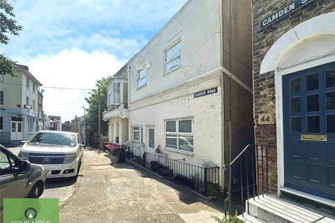 Studio to rent, Camden Road, Kent CT11