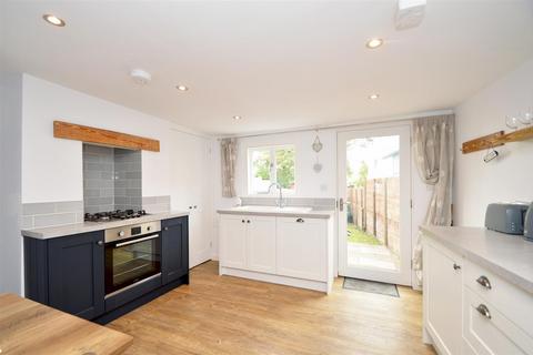 2 bedroom end of terrace house for sale, New Street, Shrewsbury