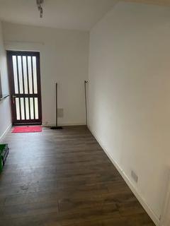 2 bedroom detached house to rent, Easton Road, Bristol BS5