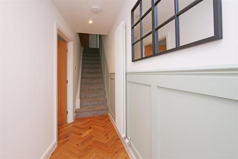 2 Cranbrook Close, Wheldrake, York, YO19 6BY