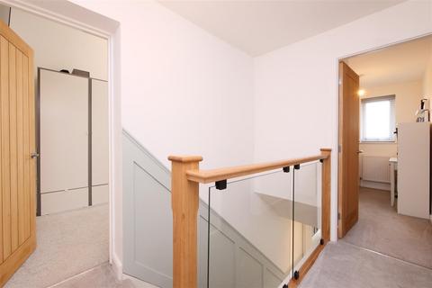2 Cranbrook Close, Wheldrake, York, YO19 6BY
