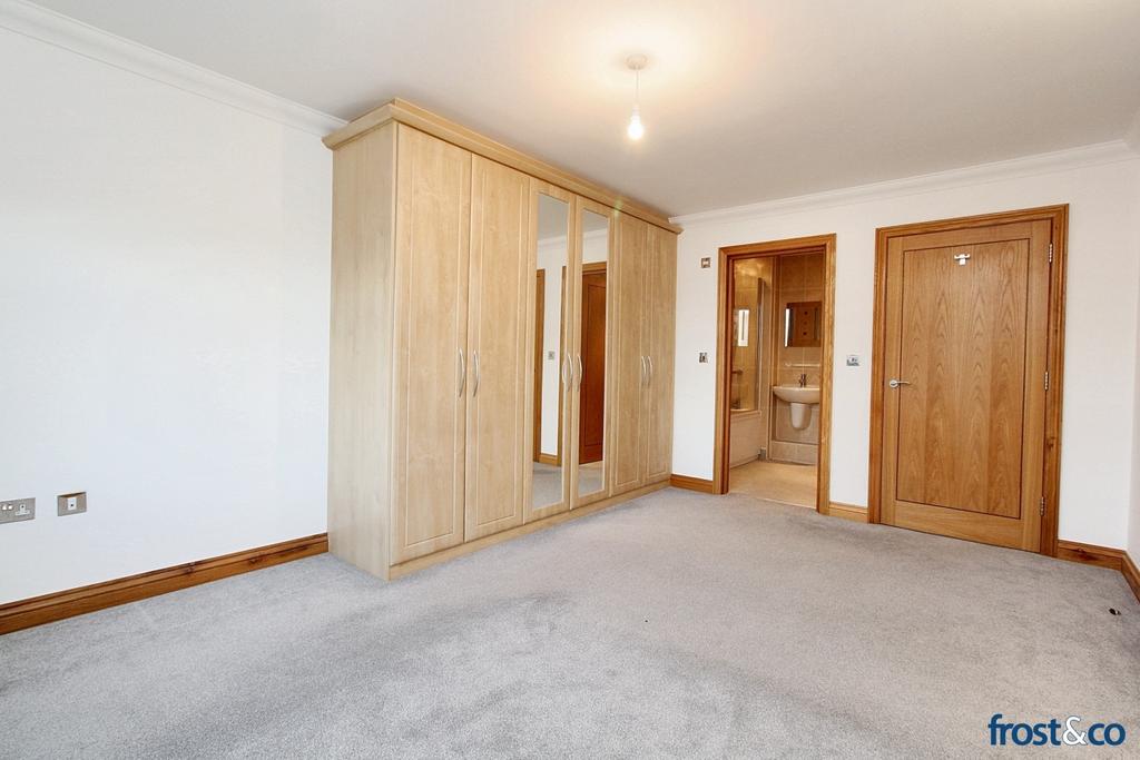 Bedroom to En Suite