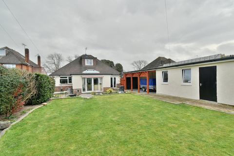 4 bedroom detached house for sale, New Road, West Parley, Ferndown, BH22