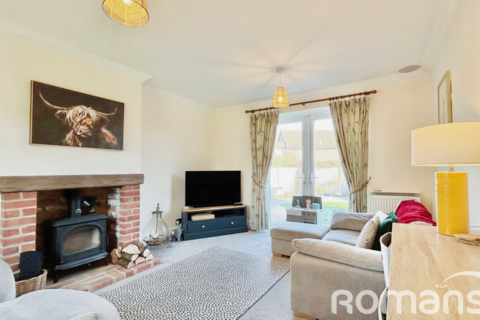 25 Dunsford Crescent, Basingstoke, RG23 8HN