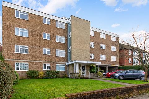 2 bedroom flat for sale, Lovelace Road, Surbiton KT6