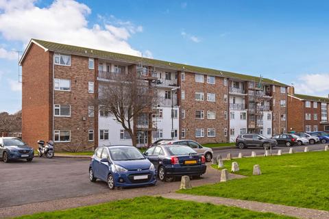 2 bedroom maisonette for sale, Meadway Court, Southwick, Brighton