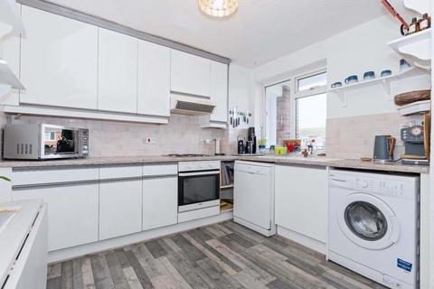 2 bedroom maisonette for sale, Meadway Court, Southwick, Brighton