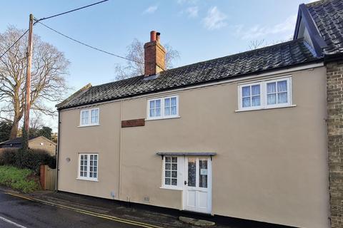 4 bedroom end of terrace house for sale, The Street, Holton