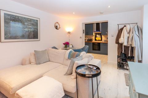 1 bedroom apartment for sale, Victoria Terrace, Les Petites Fontaines, St. Peter Port, Guernsey