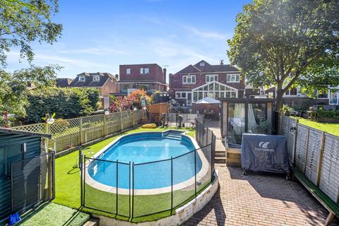 5 bedroom detached house for sale, Woodland Avenue, Hove, BN3