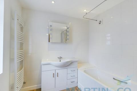 1 bedroom maisonette to rent, New England Road, Brighton