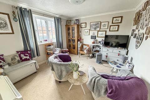 2 bedroom flat for sale, Tor House, Wessex Walk