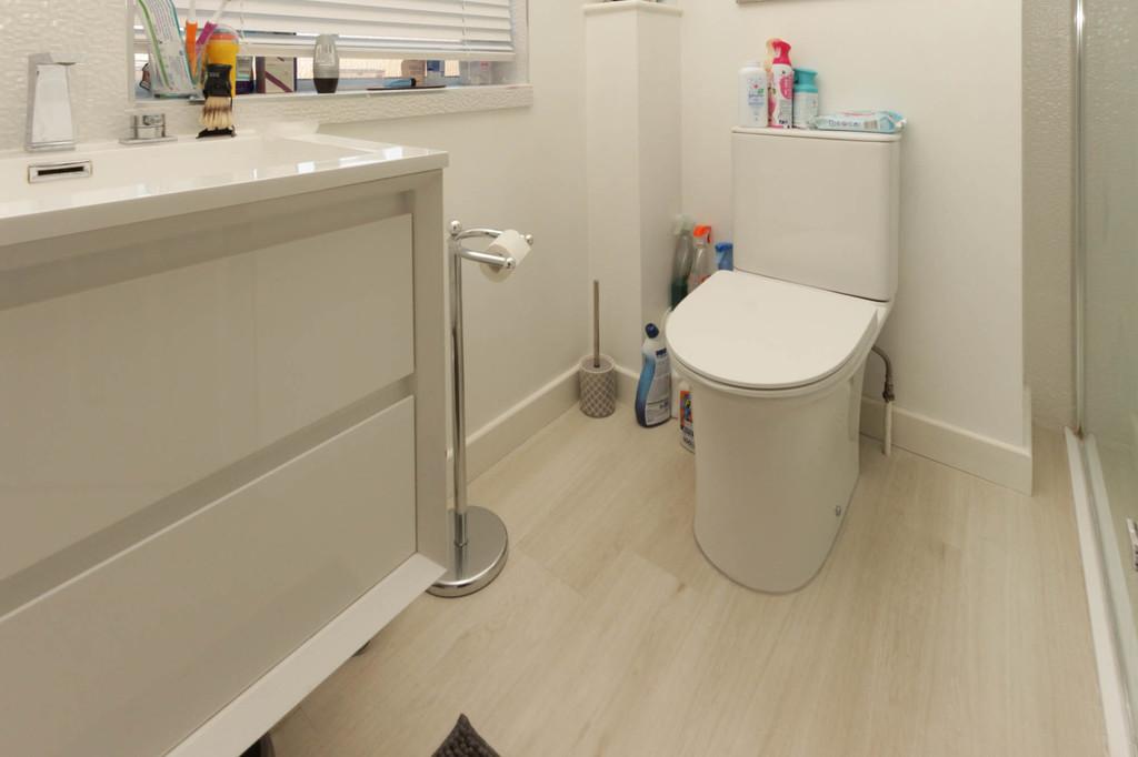 Ensuite Shower Room