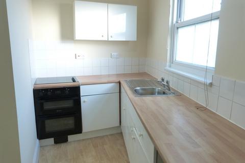 2 bedroom flat to rent, Ombersley Road, Worcester