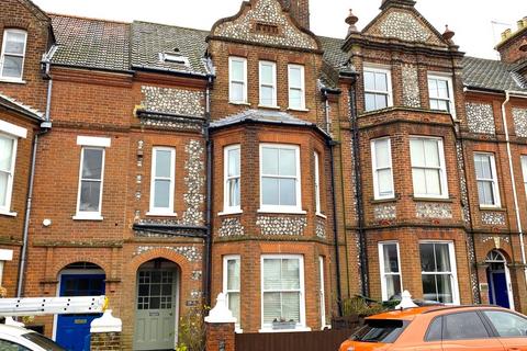 2 bedroom apartment for sale, Vicarage Road, Cromer NR27