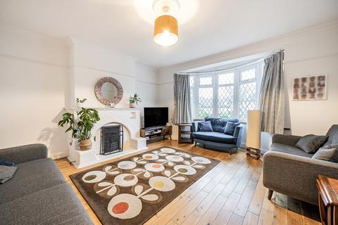 112 Banstead Road, Carshalton, SM5 3NH