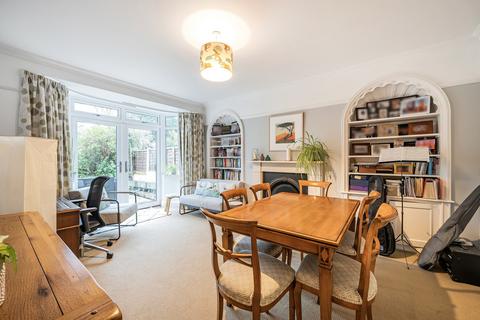 112 Banstead Road, Carshalton, SM5 3NH