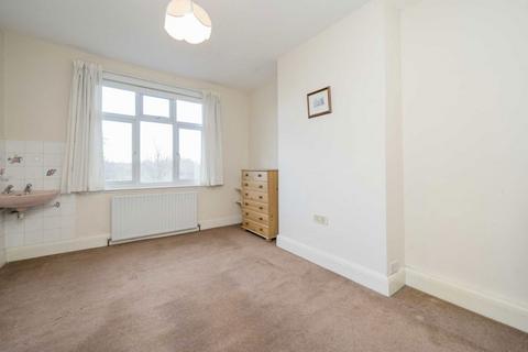 3 bedroom house for sale, Boston Manor Road, Brentford TW8