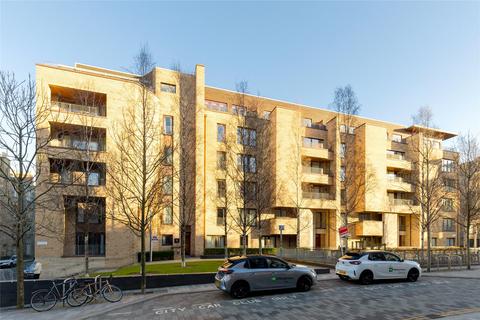 McEwan Square, Edinburgh, Midlothian