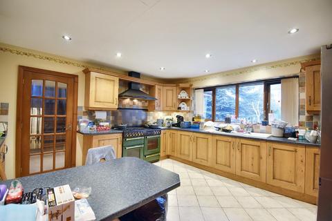 5 bedroom detached house for sale, Mill Lane, Burgh-on-bain LN8 6JZ