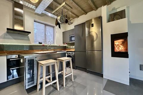 undefined, Bassett Wood Mews