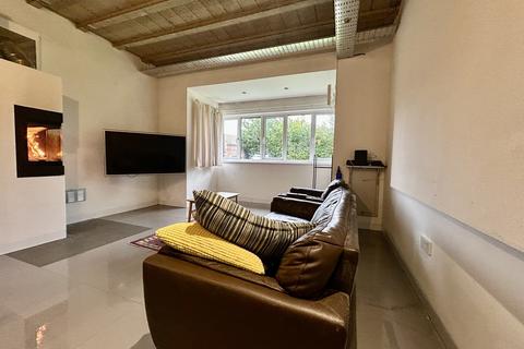 undefined, Bassett Wood Mews