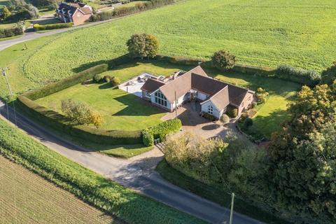 4 bedroom detached bungalow for sale, Crownthorpe, Wicklewood