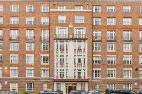 4 bedroom flat for sale, Eyre Court,  St Johns Wood,  NW8