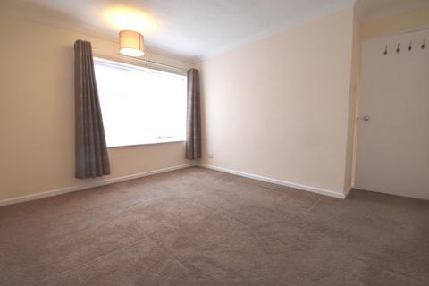 3 bedroom terraced house to rent, Neville Shaw, Basildon