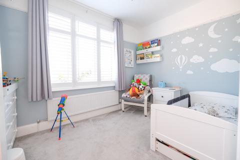 24 Old Hill, Orpington, BR6 6BN