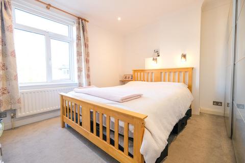 3 bedroom end of terrace house for sale, Kings Road, Orpington