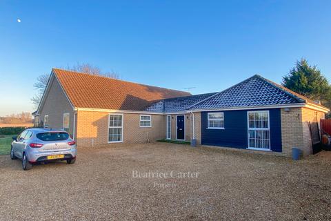 6 bedroom detached bungalow for sale, Poplar Estate, Bury St. Edmunds IP28