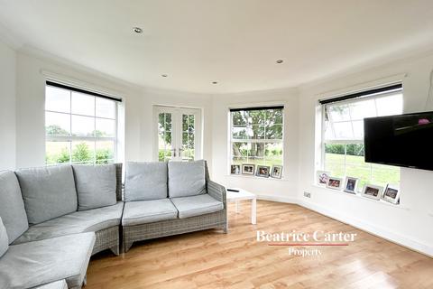 6 bedroom detached bungalow for sale, Poplar Estate, Bury St. Edmunds IP28