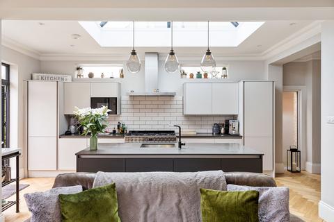 44 Douglas Road, London, E4 6DA