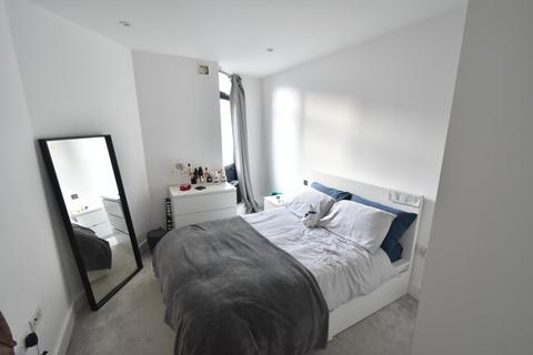 1 bedroom apartment to rent, Russell House, Russell Mews, Brighton