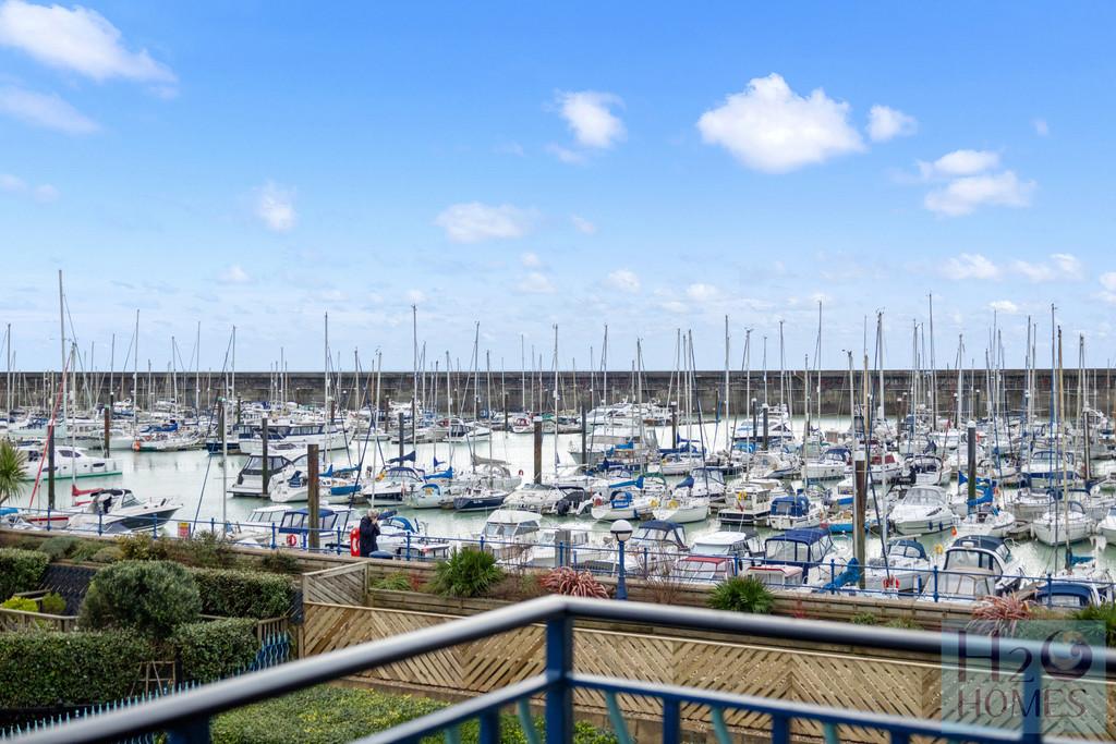Neptune Court, 21-019